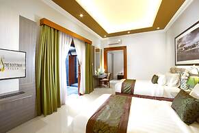 The Banyumas Suite Villa Legian