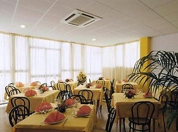 Hotel Capitol