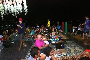 Rasta Hotel