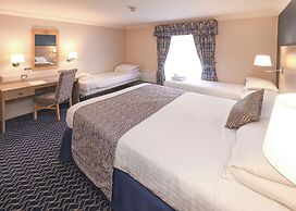 The Queens Hotel & Victoria Cloisters