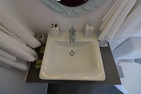 Avra Pahainas Hotel