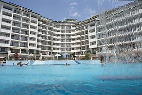 Emerald Beach Resort & SPA