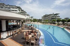 Emerald Beach Resort & SPA