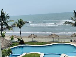 Hotel Playa Caracol