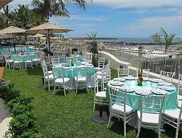 Hotel Playa Caracol