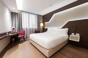 DoubleTree by Hilton Hotel Yerevan City Centre