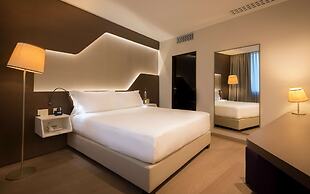 DoubleTree by Hilton Hotel Yerevan City Centre