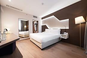 DoubleTree by Hilton Hotel Yerevan City Centre