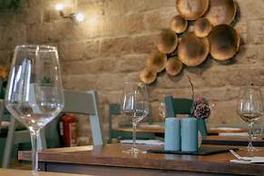 White Lion Hotel