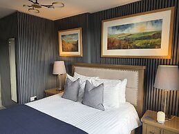 White Lion Hotel