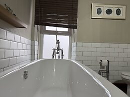 White Lion Hotel