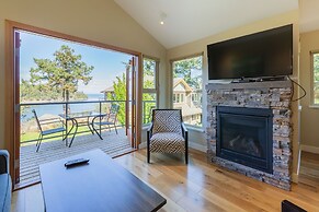Mayne Island Resort