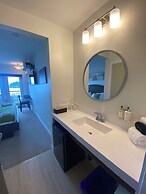 Mayne Island Resort
