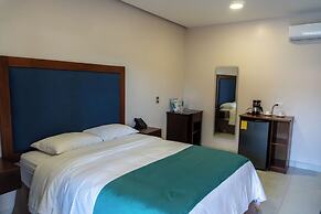 Hotel Colono Beach