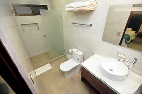 Hotel Colono Beach