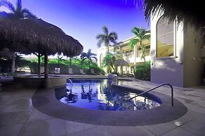 Hotel Colono Beach
