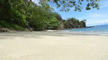 Hotel Colono Beach