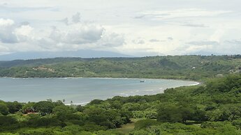 Hotel Colono Beach