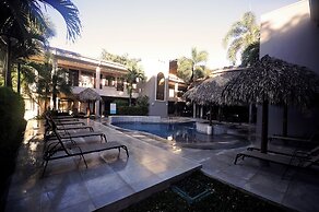 Hotel Colono Beach