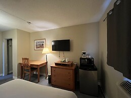 Wells Gray Inn