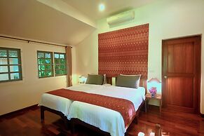 Monoceros Resort