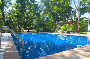 Monoceros Resort