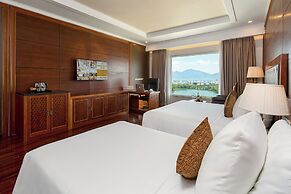 Samdi Da Nang Airport Hotel