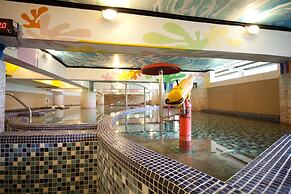 Champagne Hotel