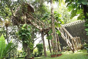 Villa Shade