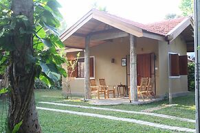Villa Shade