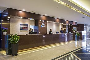 Hamilton Hotel