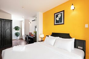 Amanda Hotel
