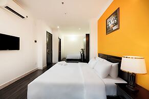 Amanda Hotel