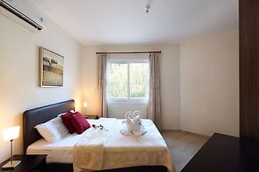 Chloraka Terrace Apartments