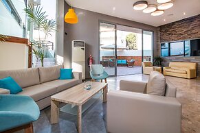 Sunny Days Hotel