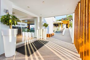 Sunny Days Hotel