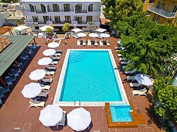 Sunny Days Hotel