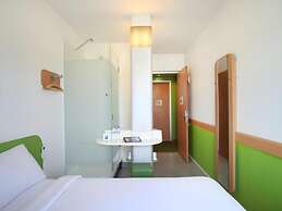 Cordia Hotel Surabaya Airport