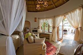 Tongabezi Lodge