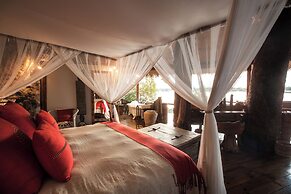 Tongabezi Lodge
