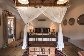 Tongabezi Lodge