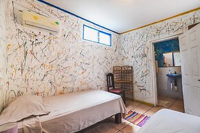 Pura Vida Hostel