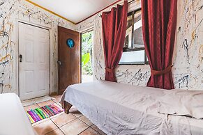 Pura Vida Hostel
