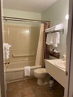 Marshlands Inn