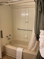 Marshlands Inn