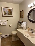 Marshlands Inn