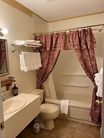 Marshlands Inn