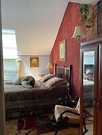 Marshlands Inn