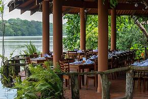 Laguna Lodge