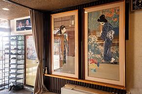 Shimaya